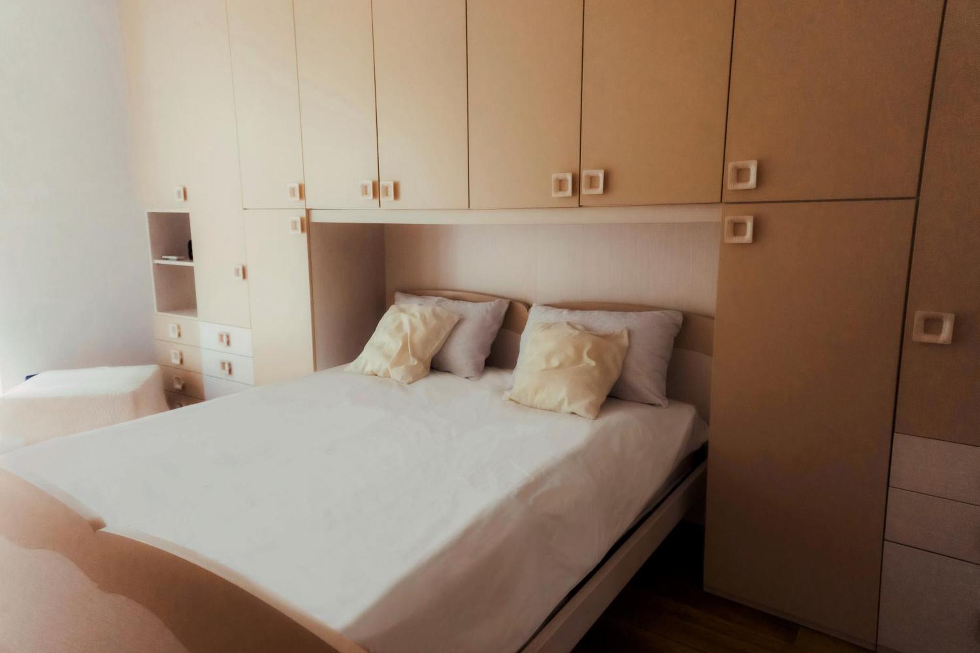 Prestigioso Appartamento In Zona Tortona - Solari Milan Bagian luar foto