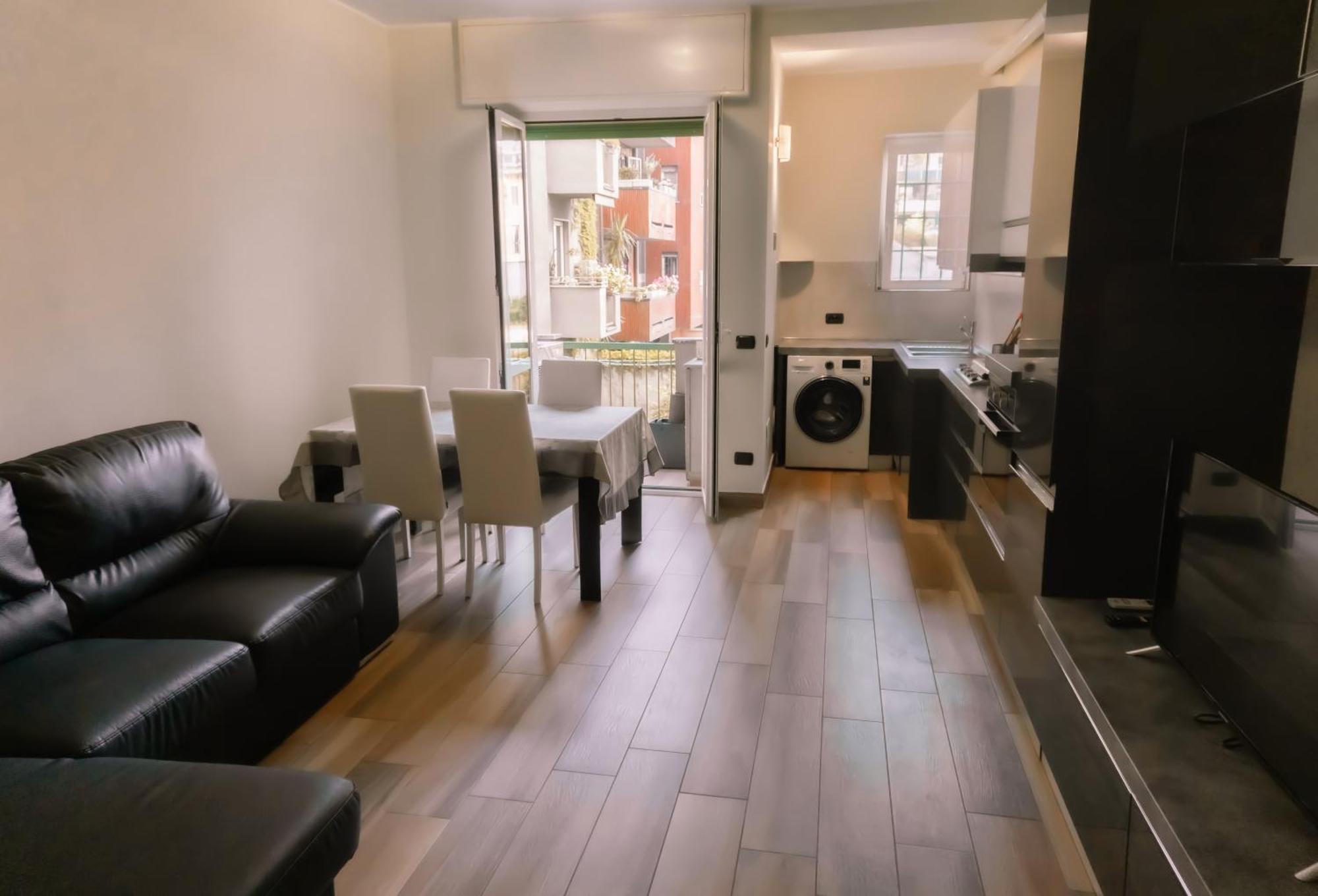 Prestigioso Appartamento In Zona Tortona - Solari Milan Bagian luar foto