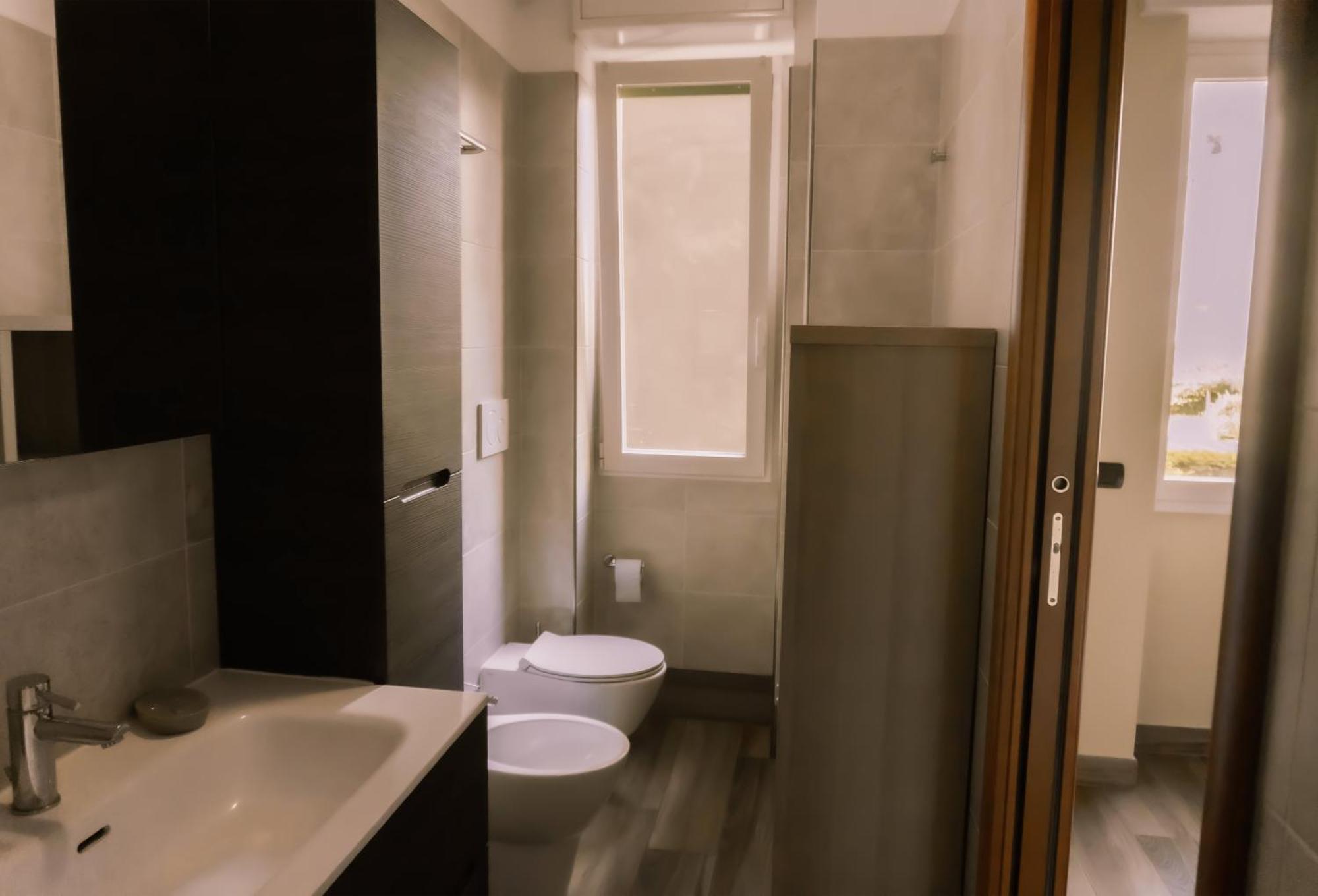Prestigioso Appartamento In Zona Tortona - Solari Milan Bagian luar foto